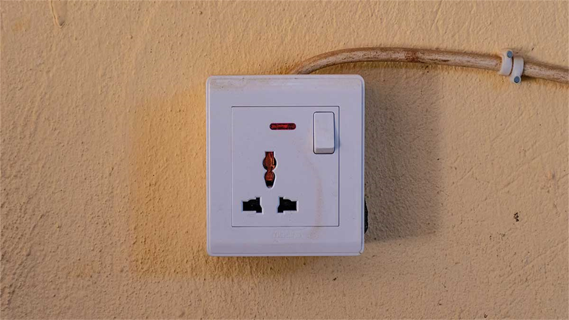 Boost Your Safety Awareness: An Electrical Safety Quiz
