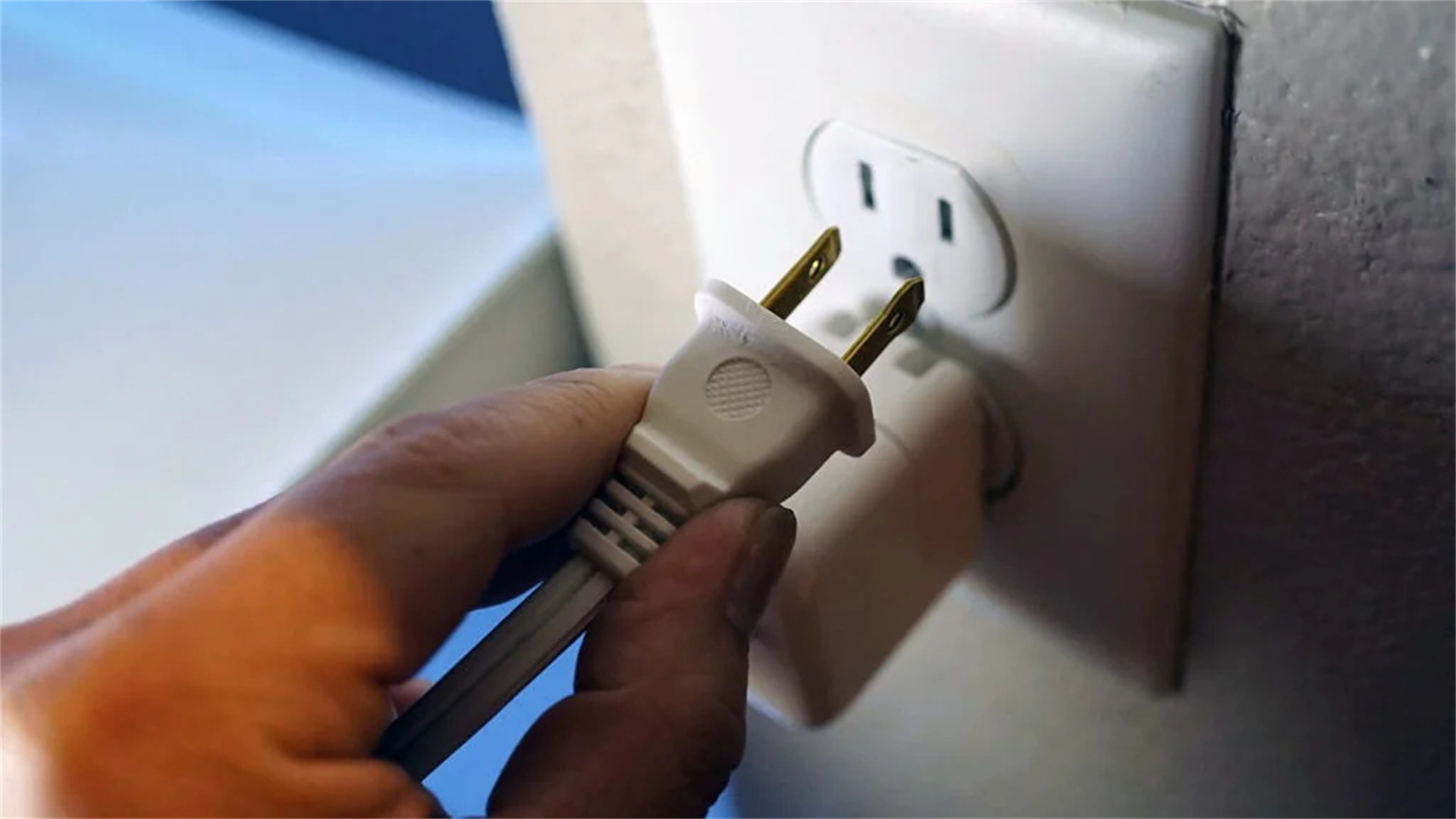 Boost Your Safety Awareness: An Electrical Safety Quiz